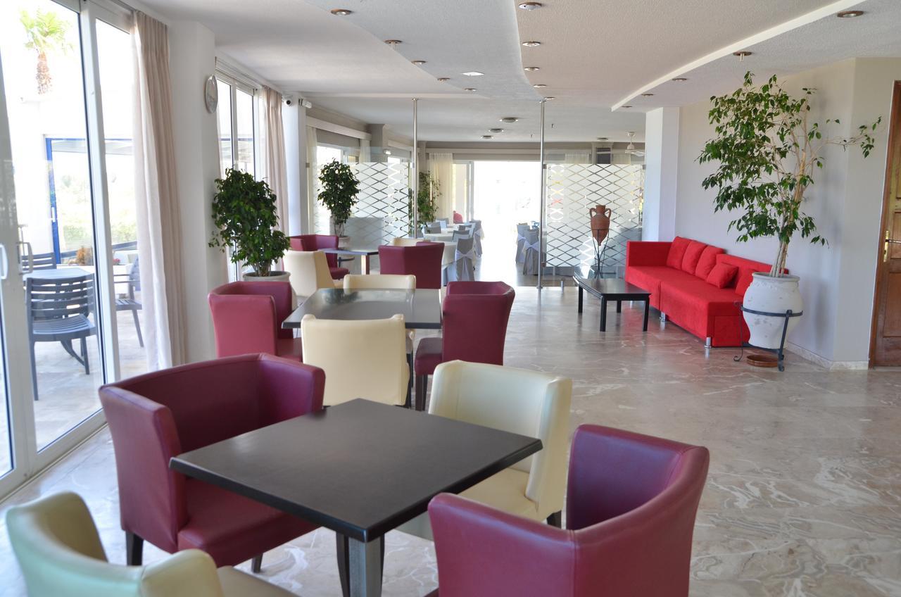 Costa Angela Seaside Resort Экстерьер фото