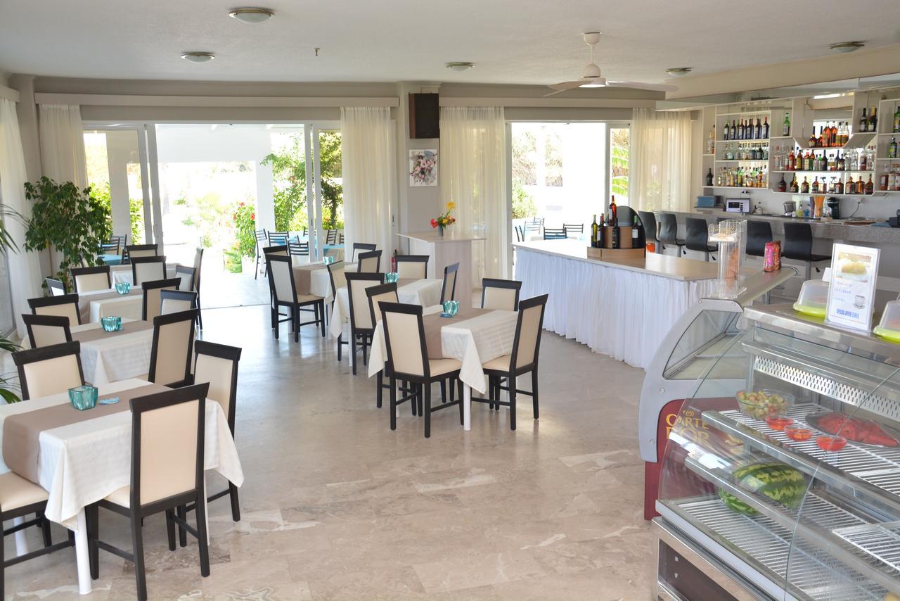 Costa Angela Seaside Resort Экстерьер фото