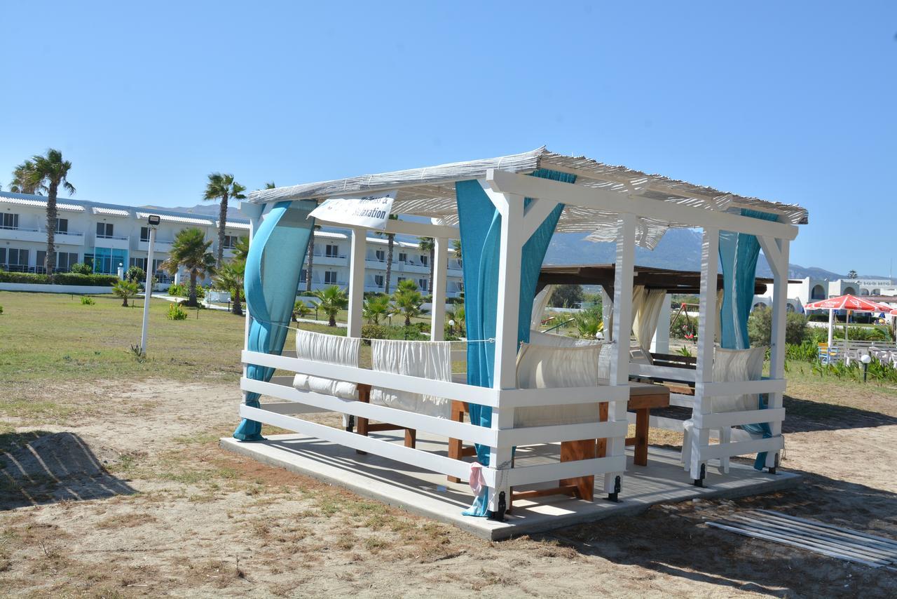 Costa Angela Seaside Resort Экстерьер фото