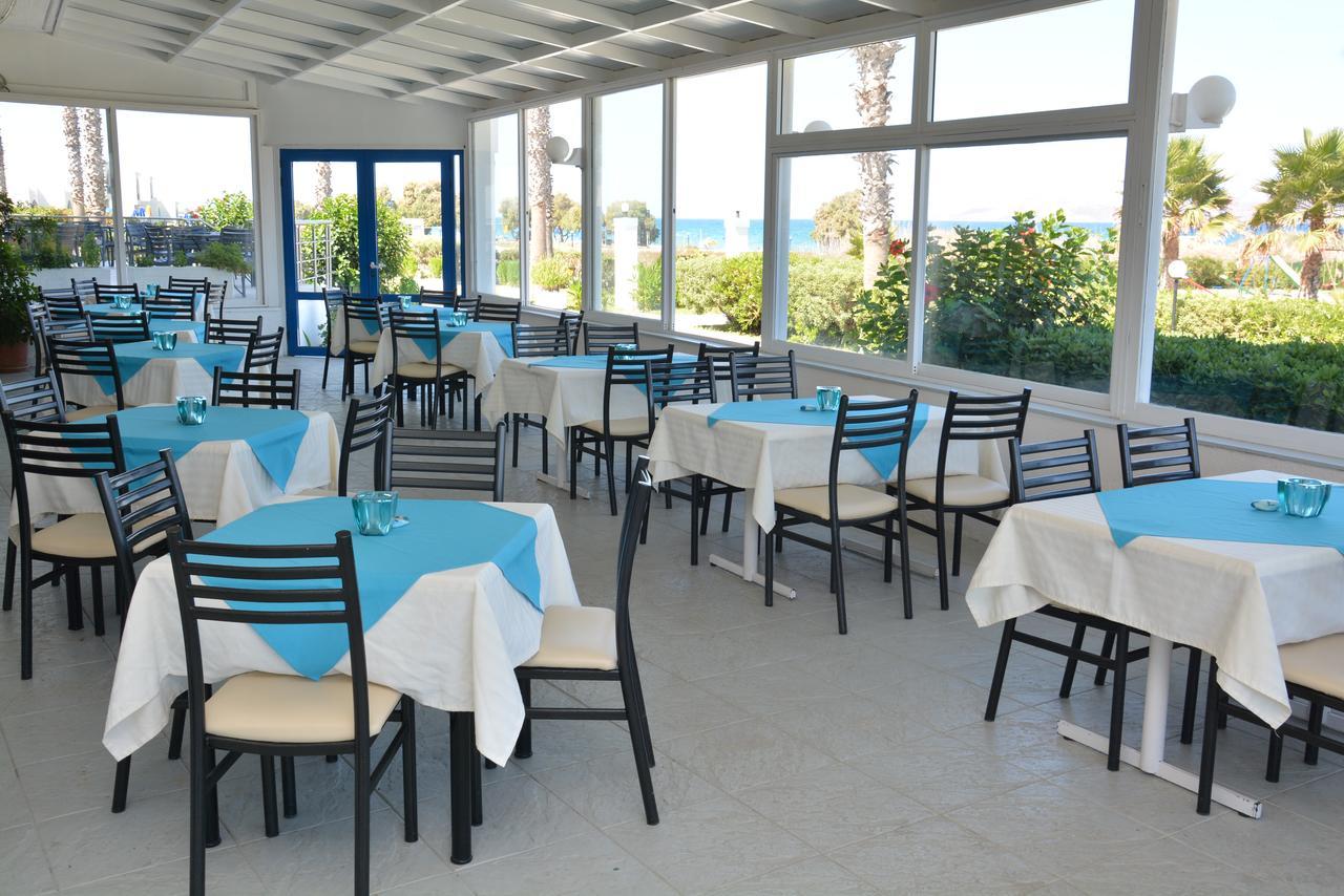 Costa Angela Seaside Resort Экстерьер фото